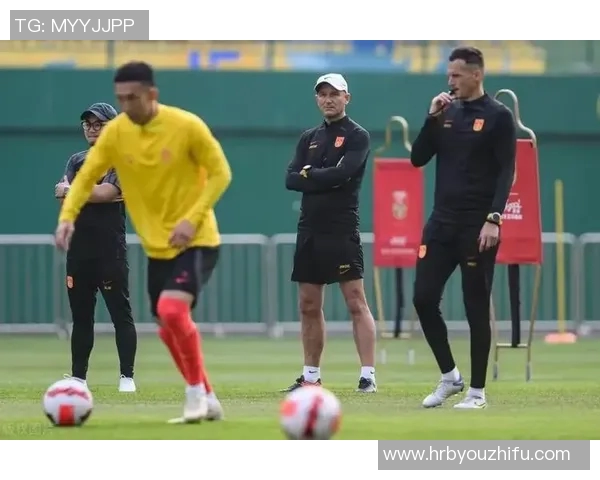 巴萨引发球迷热议：这一举动到底是何原因导致的反响如此激烈